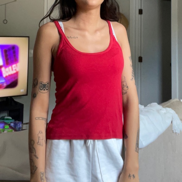 BRANDY MELVILLE red tank - Picture 1 of 3